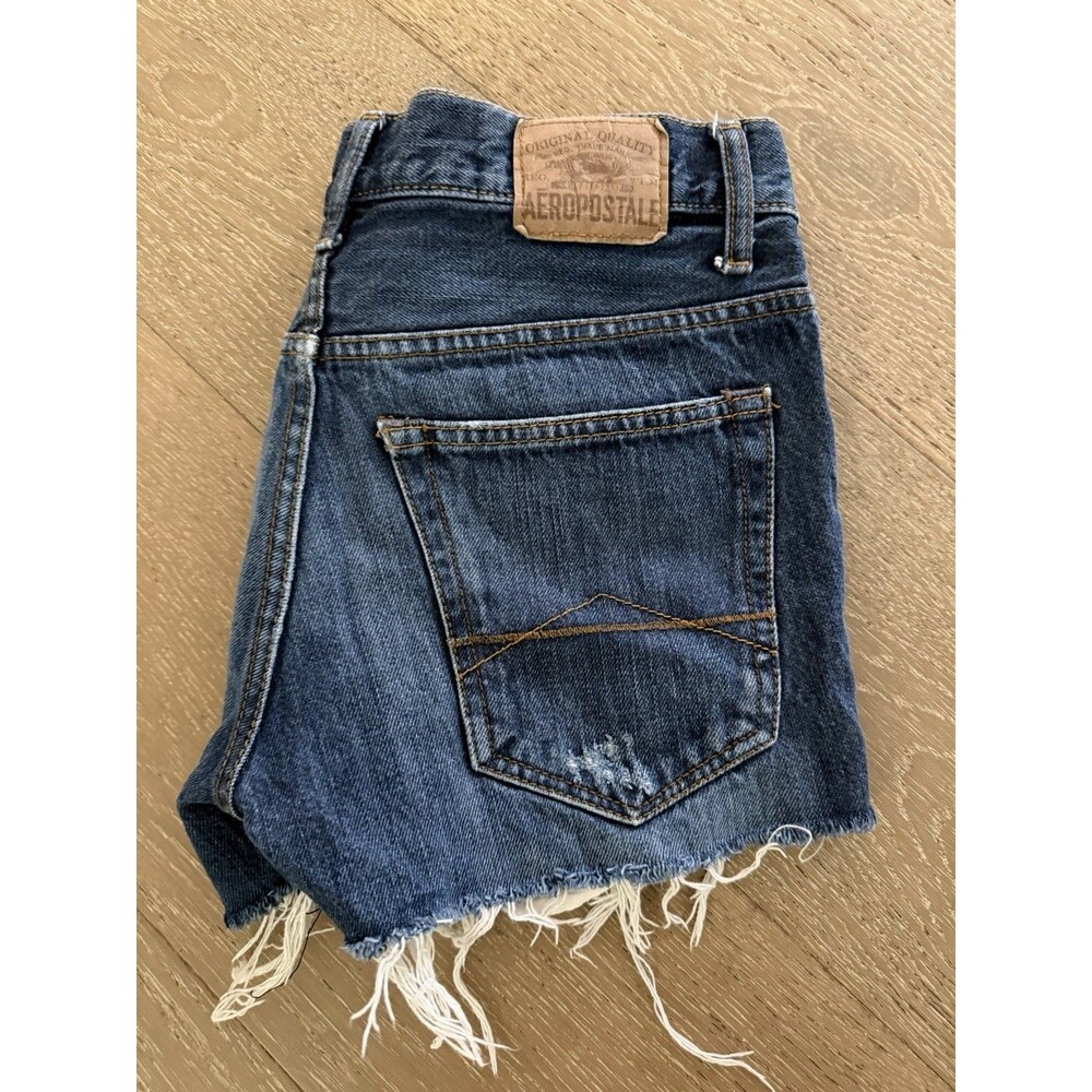 Women’s Aeropostale Denim Cut Off Large Pocket Jean Shorts Essex Straight Sz 28